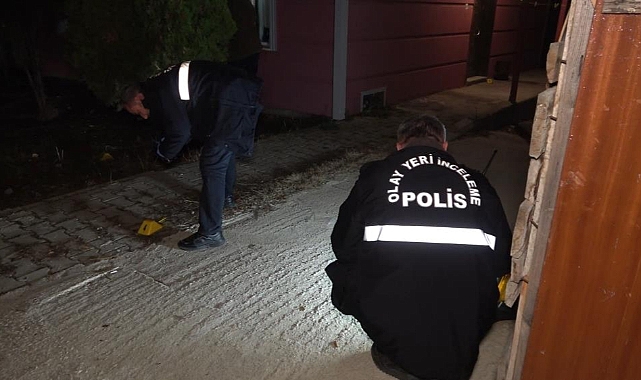 Korku dolu anlar: Arkadaşlarının evine kurşun yağdırdı