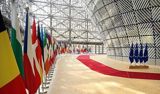 Macaristan'dan veto: Ukrayna'ya mali yardım yok