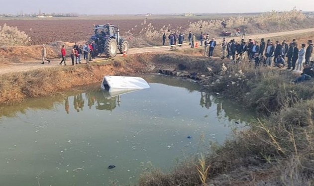 Minibüs sulama kanalına uçtu: 6 ölü, 5 yaralı