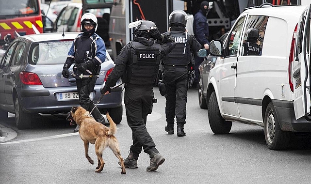 Paris'te silahlı saldırı: 2 ölü, 4 yaralı