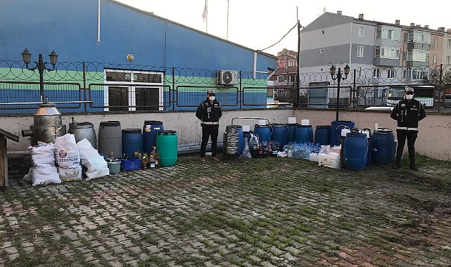 Tam 1 ton sahte içki ele geçirildi