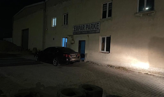 Acı son! Pres makinesine sıkıştı...