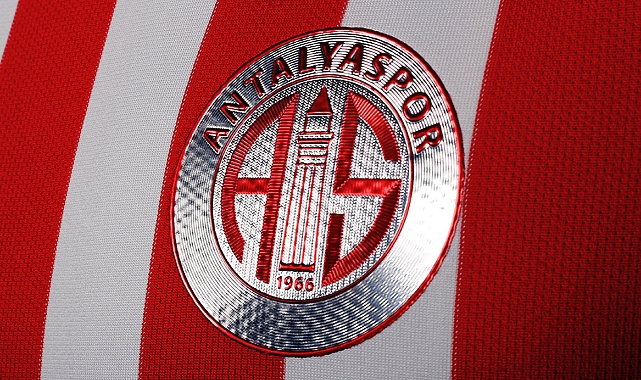 Antalyaspor'dan paralel evren iması