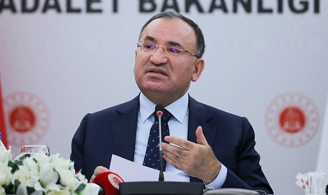 Bakan Bozdağ: Türkiye'nin gündeminde uzun süren davalar olmayacak
