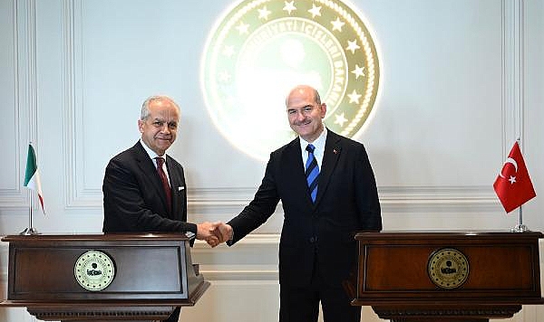 Bakan Soylu, İtalyan mevkidaşı Piantedosi ile bir araya geldi