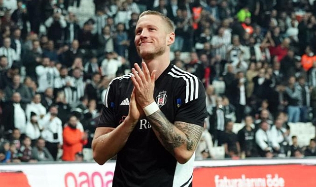 Beşiktaş, yıldız futbolcu hakkında transfer haberlerini yalanladı