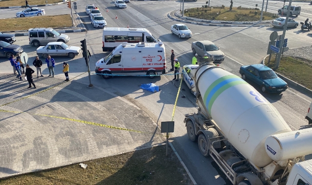 Beton mikserinin çarptığı yayadan acı haber