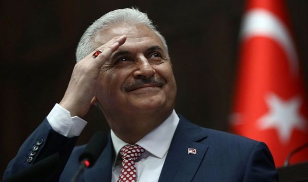 Binali Yıldırım, trafik kazasından sonra ilk kez Meclis'te