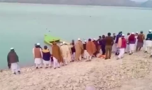 Bot alabora oldu! 10 çocuktan acı haber