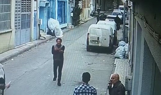 Bursa'da husumetlisine Pitbull köpekle saldıran baba-oğula hapis cezası istendi