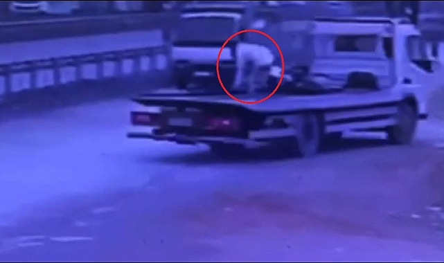 Bursa'da motoru bağlanan kişi, çekici şoförünü bıçakladı