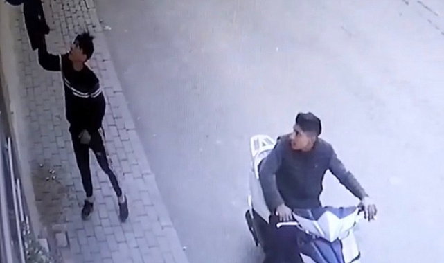 Bursa'da motosikletli çamaşır hırsızları!