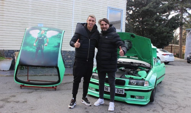 Bursa'dan Muslera'ya büyük sürpriz