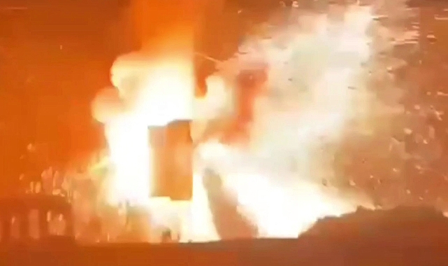 Diyarbakır'da trafo bomba gibi patladı!