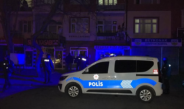 Eşini evde bulamadı: Ortalığı savaş alanına çevirdi