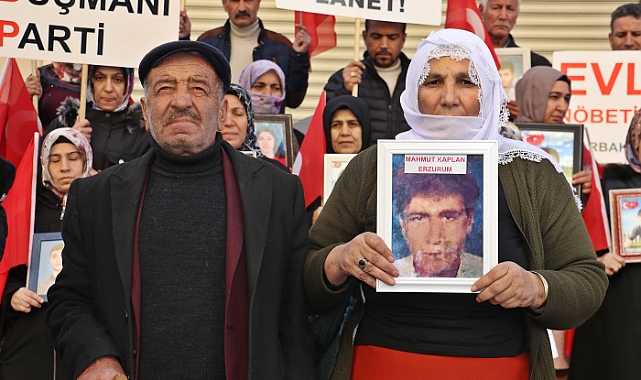 Evlat nöbetine bir aile daha katıldı