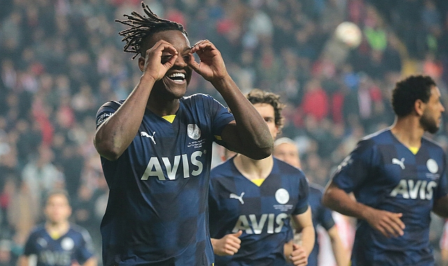 Fenerbahçe geriden geldi