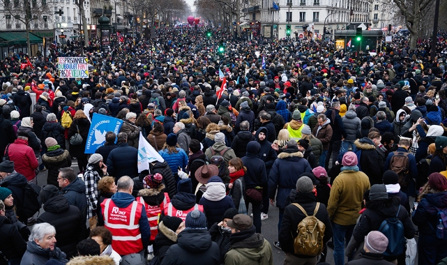 Fransa'da emeklilik protestosu