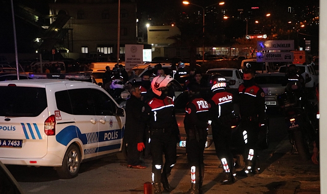 Hastane bahçesinde silahlı kavga: 4 yaralı