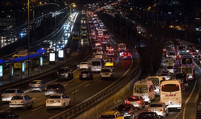 İstanbul'da yarın bu yollar trafiğe kapatılacak