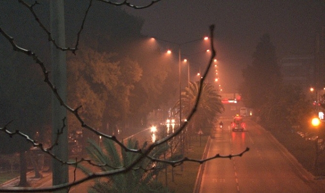 İzmir’de hava kirliliği alarmı: Nefes alamıyorlar