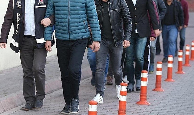 Kaçak kazı yapan 8 define avcısına suçüstü