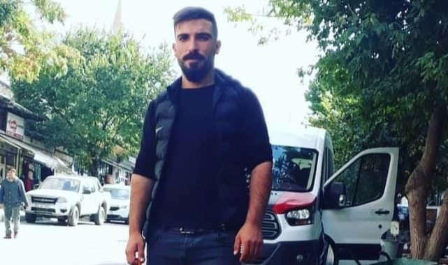 Kayıp gencin yarısı gömülü cesedi bulundu
