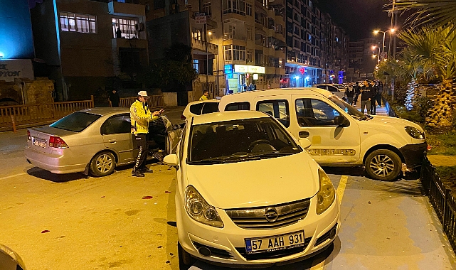 Kontrolden çıkan otomobil 4 aracı biçti