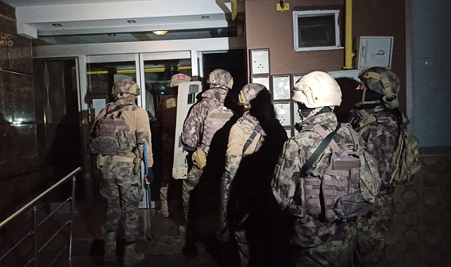 Mersin'de şafak vakti FETÖ/PDY operasyonu