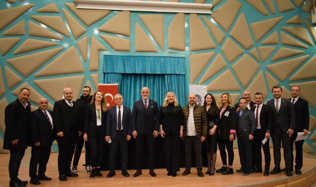 Nilüfer Belediyespor’da Tamer işler’e güven oyu