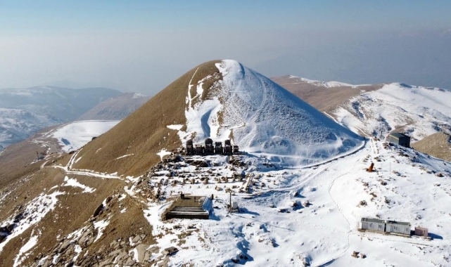 Olağan dışı kış: Bu mevsimde ilk kez turist ağırlıyor