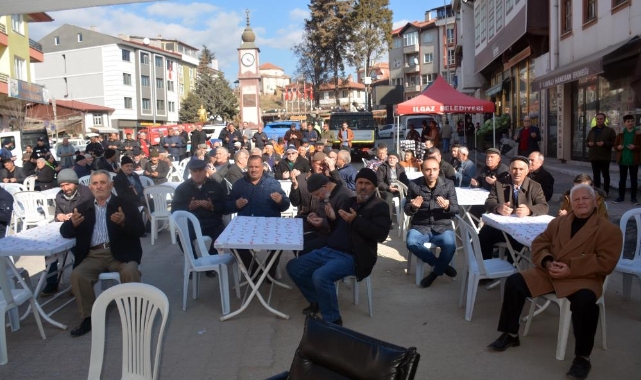 Yağmur duasında 7 tane koyun kesildi