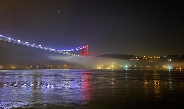 Yoğun sis etkisi: Gemi trafiği askıya alındı