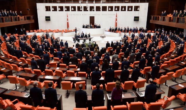 10 ili kapsayan OHAL Meclis'te kabul edildi