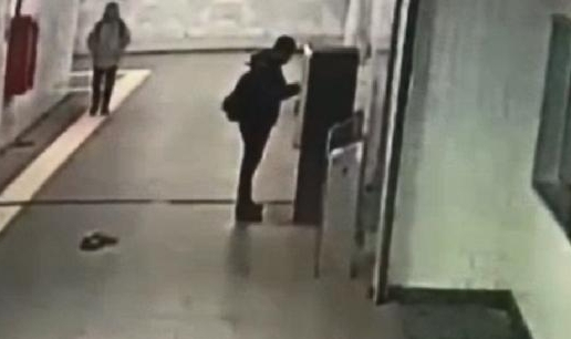 19 kişiyi oğlu gibi arayıp dolandırdı: Ulaşım kartı yakalattı
