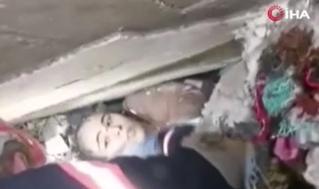 2 vatandaşımız daha enkaz altından kurtarıldı