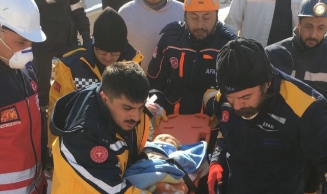 6 aylık Yiğit bebek, depremin 80. saatinde sağ kurtarıldı