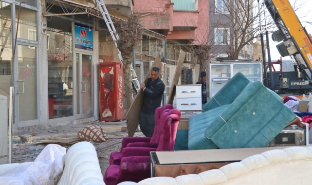 Adıyamanlılar kentten ayrılıyor
