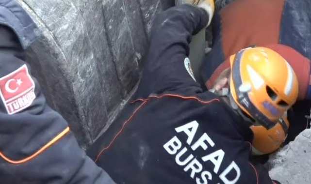 AFAD Bursa ekibi Hedil'e can oldu