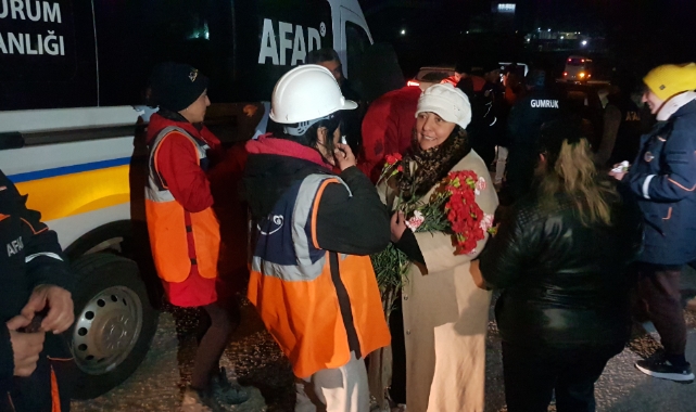 AFAD ekipleri gözyaşlarına hakim olamadı