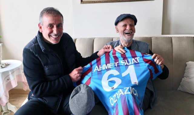 Ahmet Suat Özyazıcı yaşamını yitirdi