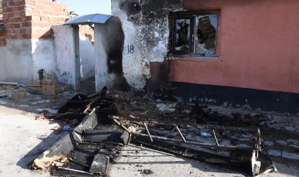 Akrabalarının evini yakan sanık: Korkutmak istedim