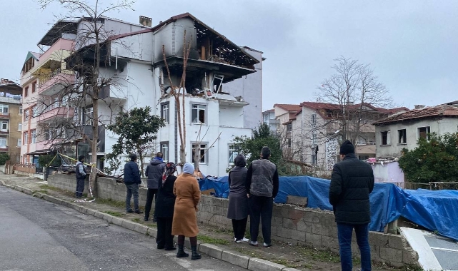 Anne ve oğlu hayata 12 gün tutunabildi