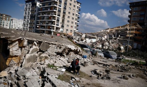 Bahar Apartmanı'nın müteahhidi gözaltına alındı