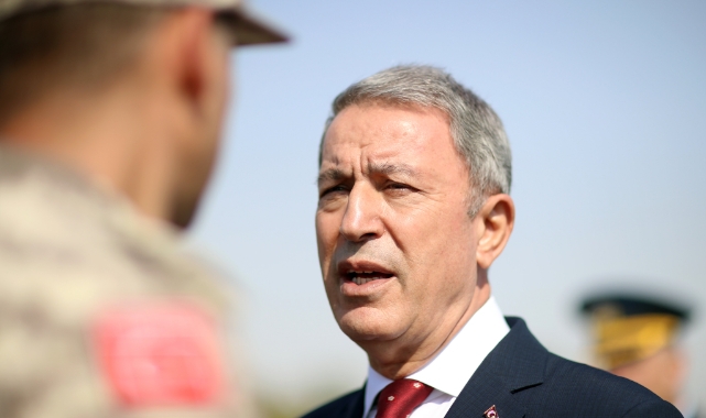Bakan Akar: "Gerekli karşılıkları her zaman misliyle veriyoruz"
