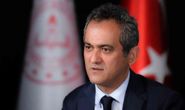 Bakan Özer açıkladı: 10 ilde okullar ne zaman açılacak?