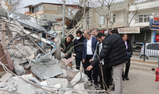 Başkan Türkyılmaz deprem bölgesinde