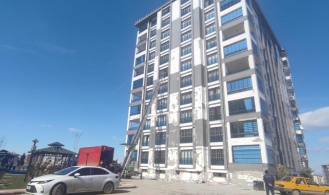 Bir kentte daha eşya tahliyesine ara verildi