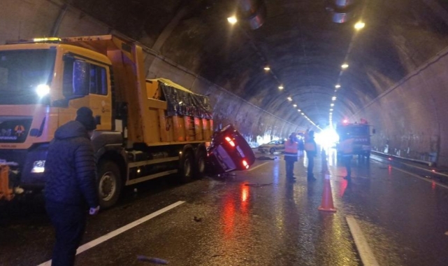 Bolu Dağı Tüneli'nde zincirleme kaza: 1 can kaybı