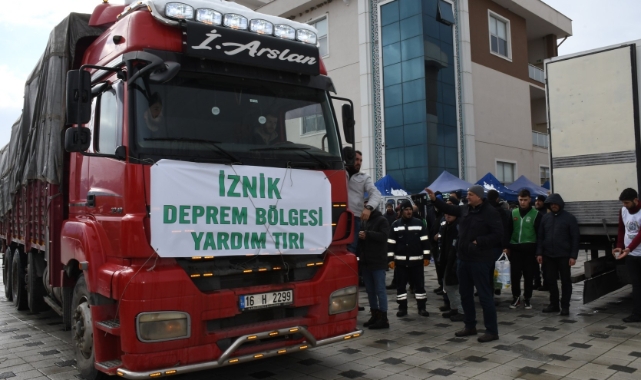 Bursa'dan deprem bölgesine 15 TIR daha yola çıktı